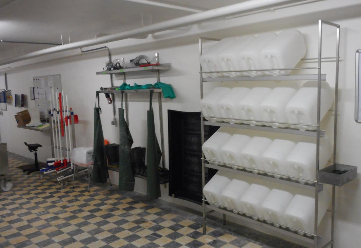 Opbergen - Rek - Legbanken - Borstel ophanging - Inox