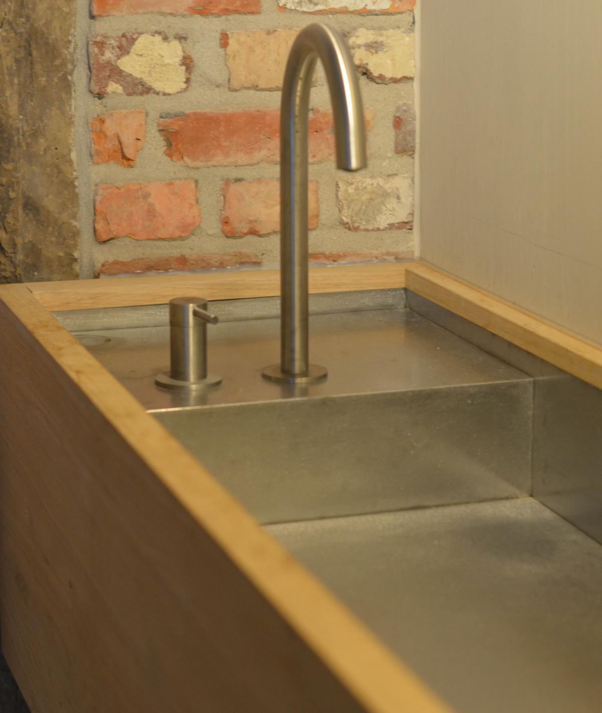 Interieur - Lavabo - Spoelbak - Inox excentrisch geschuurd