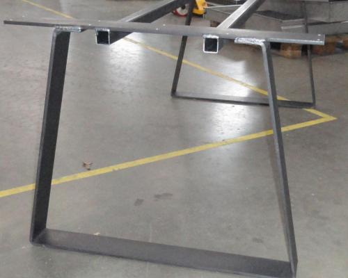 Tafels en onderstellen - Onderstel eettafel - Bauwstaal