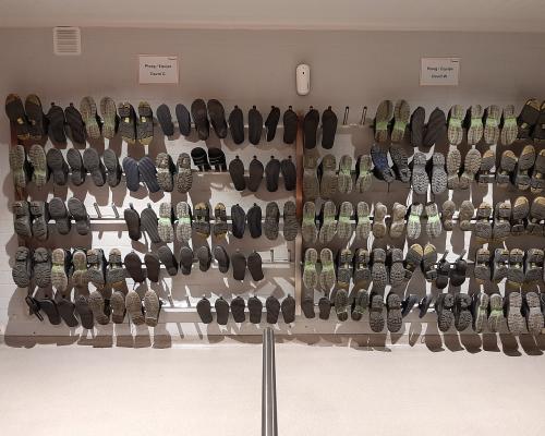 Opbergen - Hangrek schoenen en botten - Inox