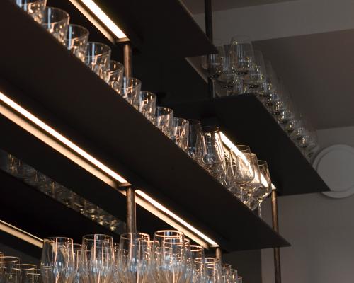Toebehoren - Glazenrek + Verlichting bar - Staal kleurloos gelakt
