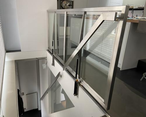 0031897 Vloerluik - Glas - Inox - Manueel - Binnen - Handloop