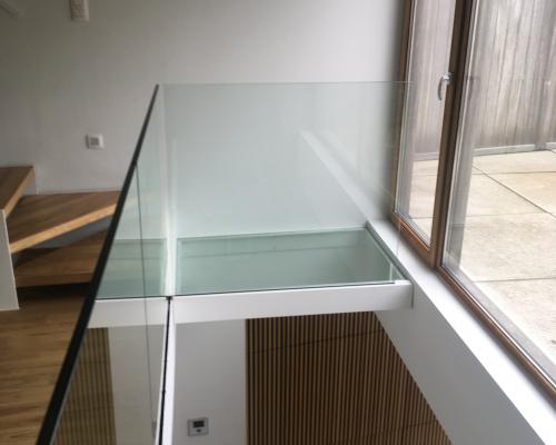 Passerelle - Glazen platform - Staal gelakt - Helder glas