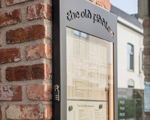 Toebehoren horeca - Menuhouder - Menukast - Inox gelakt