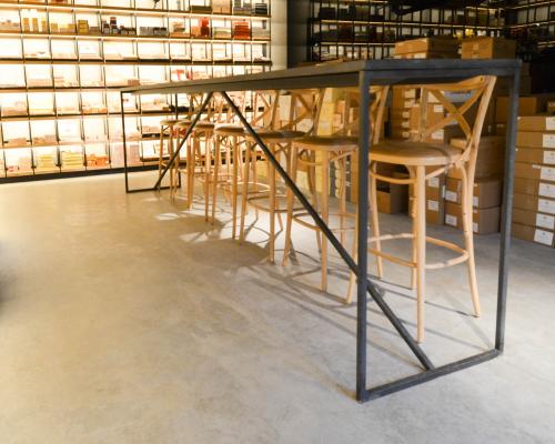 Tafels en onderstellen - Onderstel bartafel - Staal gelakt