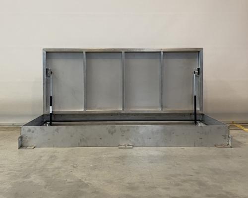 0035095 Kelderluik - Hout - Inox - Manueel - Binnen - Tochtdichting
