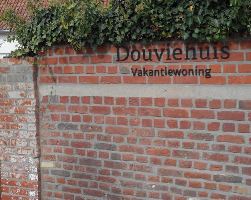 gelakte stalen belettering
