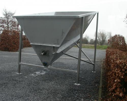MII 12001 Landbouw - Maïsbak met vijzel - InoxMII 12001 Landbouw - Maïsbak met vijzel - Inox