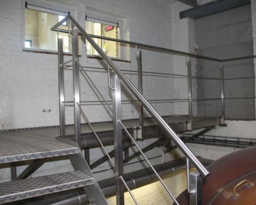 Trappen en platformen - Inrichting brouwerij - Inox