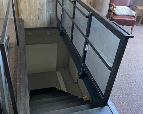 0024454 Zolderluik - Glas - Staal - Manueel - Binnen + Balustrade