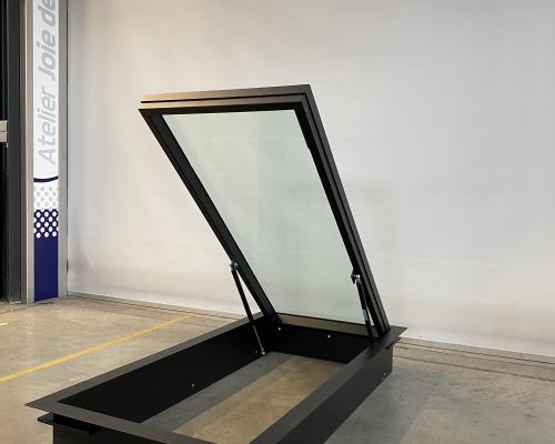 0034410 Kelderluik - Glas - Inox gelakt - Manueel - Binnen