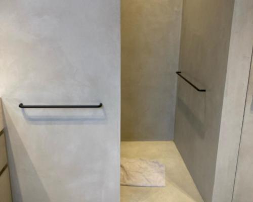 Opbergen - Legbanken - Kapstokken - Handdoekbaar - Inox gelakt - Badkamer